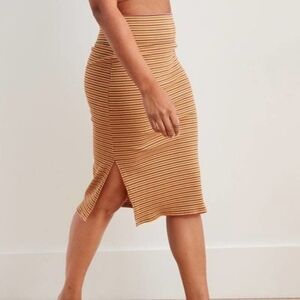 Nwt AERIE ribbed High waisted Bodycon Skirt With Side Slit